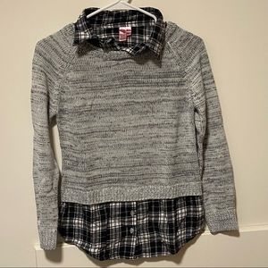 Black, white, and grey sweater attached to black and white flannel size small!